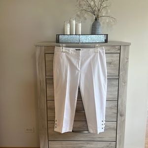 Rafaella - Crisp White Capri Pants - 12